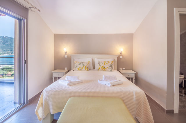 Ntinas Filoxenia Hotel & Spa - луксозна двойна стая